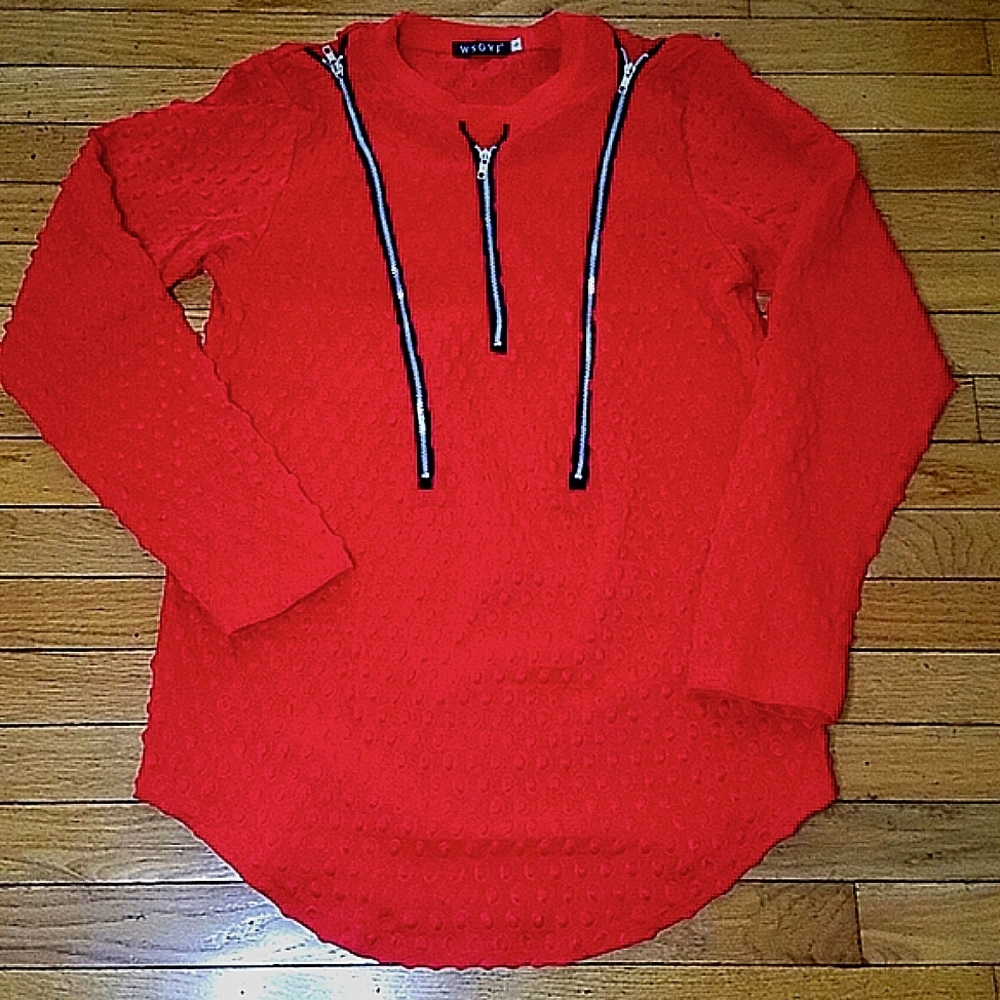 long sleeves shirt  with Zipper BRAND NEW  EXCELLENT CONDITION